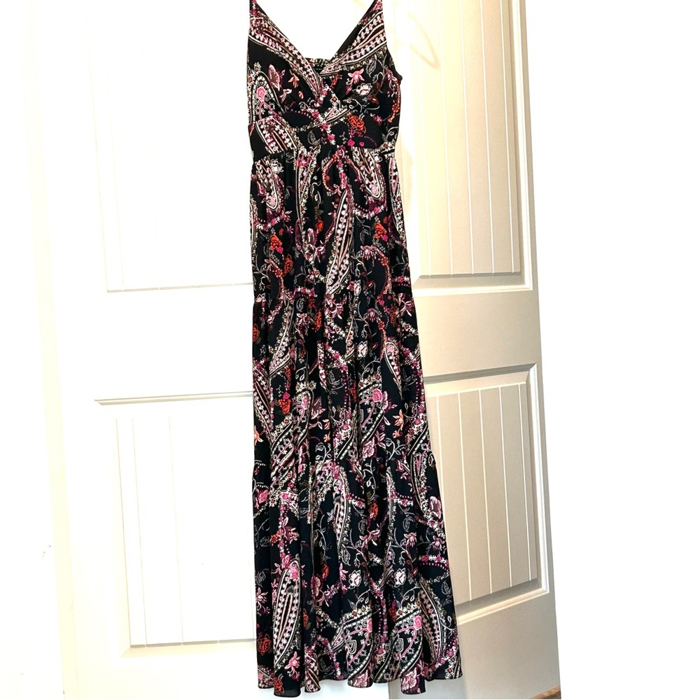 WHBM Tiered Maxi Dress Sleeveless Black Roses & Vines V-Neck Spaghetti Straps S - Picture 12 of 14